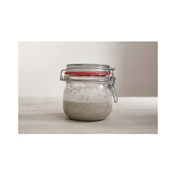 Sauerteig aus eigener Herstellung
